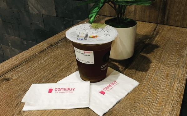 Khăn giấy mịn in logo thương hiệu được sử dụng tại quán cafe